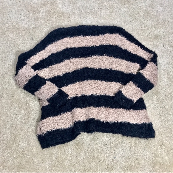 COPY - Free People Marshmallow Striped Fuzzy Cardigan - Picture 4 of 8